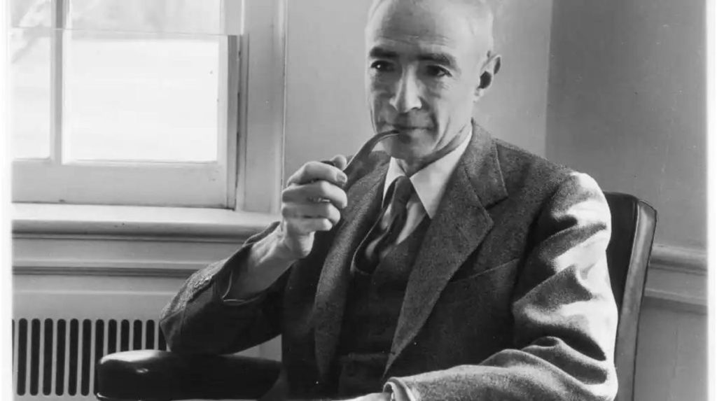 historia real de Robert J Oppenheimer